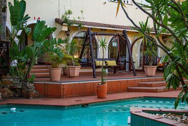 هتل La Loggia B&b