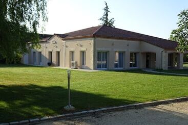 هتل Maison D Hôtes Villa Soleil