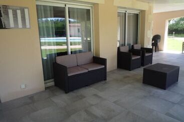 هتل Maison D Hôtes Villa Soleil