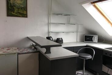 هتل Pension Alis Augsburg