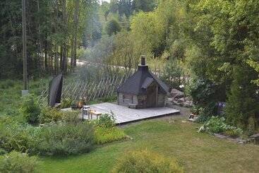 هتل Pikku Torppa Cottage