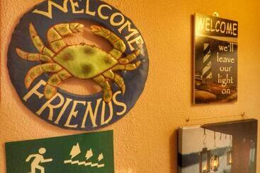 هتل Spanish Galleon Lodge