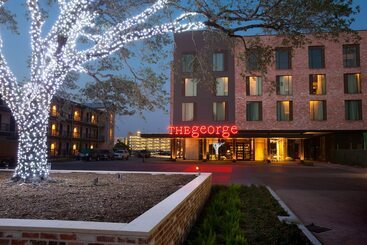 هتل The George