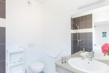 هتل Zenao Appart Hôtels Mulhouse
