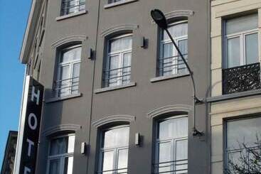 Urban City Centre Hostel