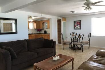 Caribbean Sea Breeze Villas