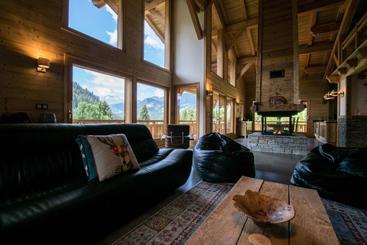 هتل Chalet Carnauba  Alpine Descents