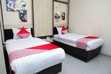 Reddoorz At Hotel Gajah Mada Palu