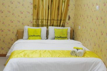 هتل Literooms Bekasi