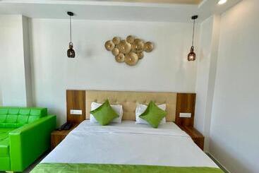 هتل Wanna Stay Tapovan Rishikesh
