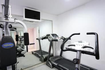 هتل Stelia Mare Boutique