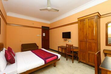호텔 The Park View Inn