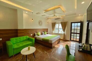 هتل Wanna Stay Tapovan Rishikesh