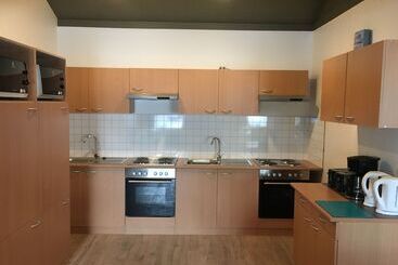 هتل Welcome Riverside Guesthouse