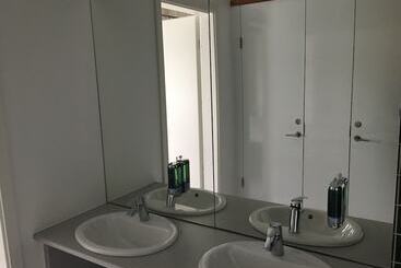 هتل Welcome Riverside Guesthouse