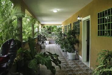 Le Jardin Hotel Restaurant