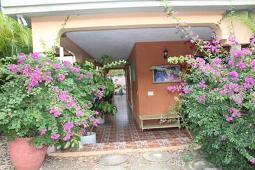 Le Jardin Hotel Restaurant