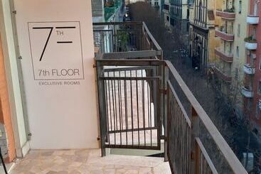 هتل 7th Floor Suite