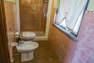 هتل Agriturismo B&b Le Gazze