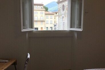 هتل Dimora 16 Rooms & Garden