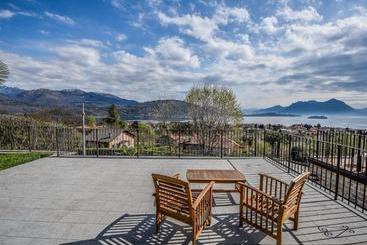 هتل Villa Le Terrazze