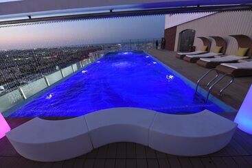 Carnelian By Glory Bower Hotels