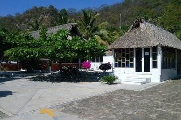هتل & Club Campestre Altos Paraiso