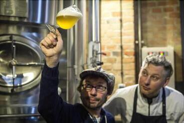هتل Craft Beer Central