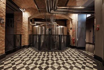 هتل Craft Beer Central