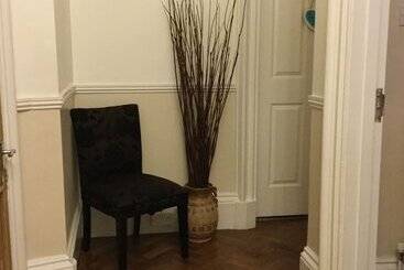 هتل Craggallan Guest House