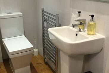 هتل Craggallan Guest House