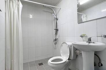 هتل Daora Guesthouse