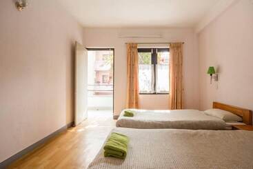 هتل Le Rhododendron Chambres D Hotes