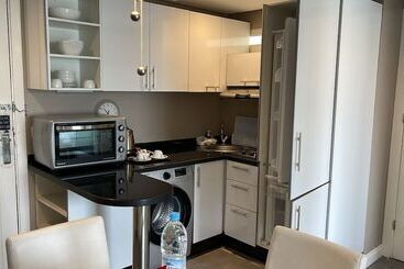 هتل Rent Inn Suites