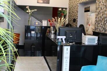 هتل Rent Inn Suites