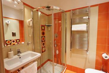 هتل Residenza Adriana