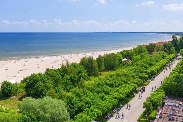 هتل Grand Apartments Neptun Park