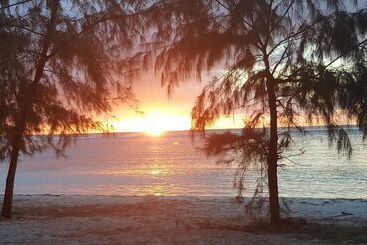 هتل Saipan Beach