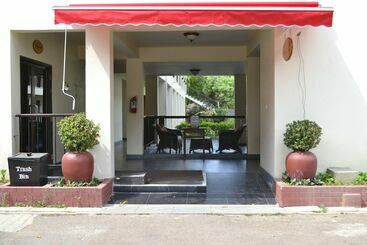 هتل Sakura Inn