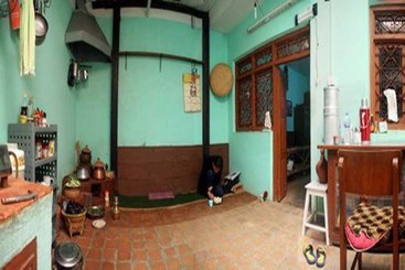 هتل Sanu House