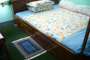 هتل Sanu House