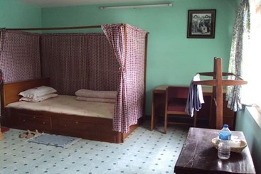 هتل Sanu House