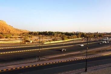 هتل Tanuf Residency