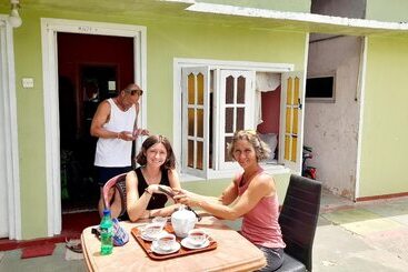 هتل Belview Guest House
