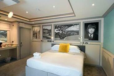 Central Station Hotel Liverpool