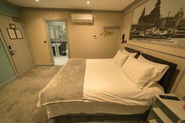 Central Station Hotel Liverpool