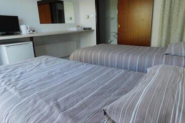 هتل Chelford Guesthouse