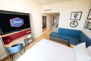 هتل Hampton By Hilton Blackpool