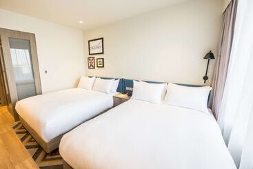 هتل Hampton By Hilton Blackpool