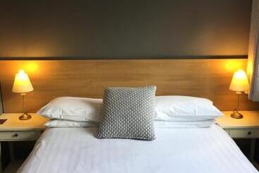 هتل Haymills Guesthouse